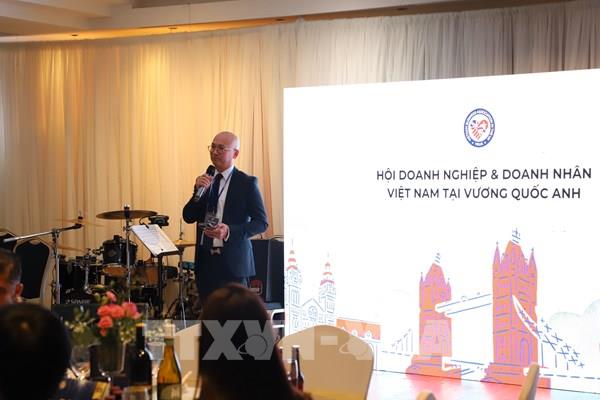 Hội Doanh nghiệp Việt tại Anh - cầu nối giao thương Việt Nam và thế giới