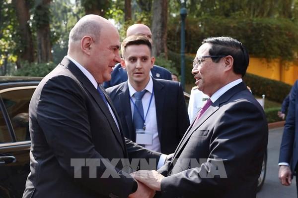 Thủ tướng Phạm Minh Chính chủ trì lễ đón Thủ tướng Liên bang Nga thăm chính thức Việt Nam