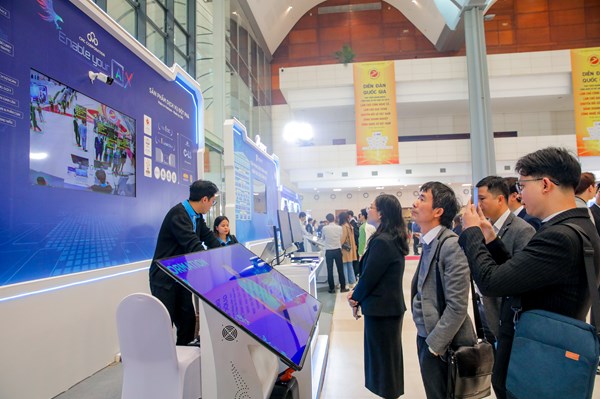 CMC nhận hai nhiệm vụ quốc gia chuyển đổi số