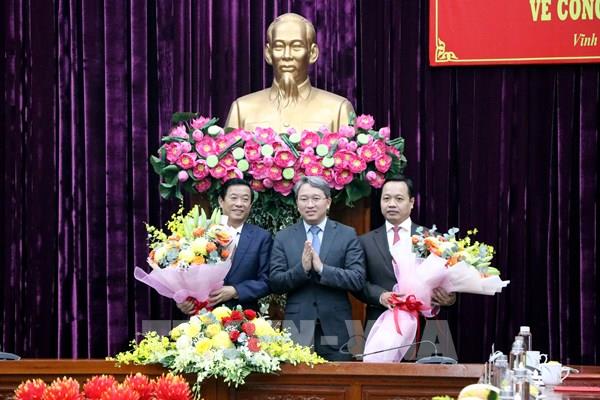 Thứ trưởng Bộ Tư pháp Trần Tiến Dũng giữ chức Bí thư Tỉnh ủy Vĩnh Long