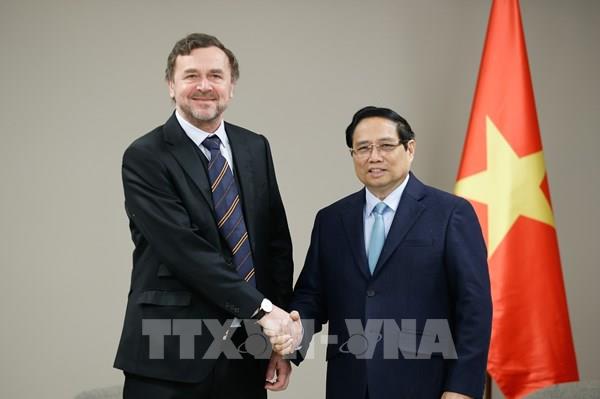 Thủ tướng Phạm Minh Chính làm việc với các tập đoàn hàng đầu của CH Séc
