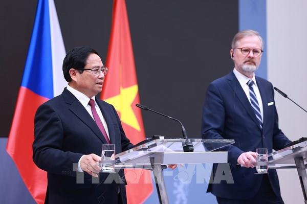 Tuyên bố chung về việc nâng cấp quan hệ lên Đối tác chiến lược giữa Cộng hòa xã hội chủ nghĩa Việt Nam và Cộng hòa Séc