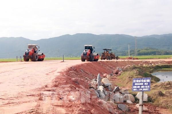 Hoàn thành giải phóng mặt bằng 21 trạm dừng nghỉ chậm nhất trong tháng 2/2025