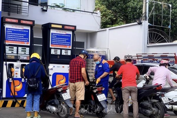 Petrolimex đảm bảo cung ứng xăng dầu dịp Tết Ất Tỵ 2025