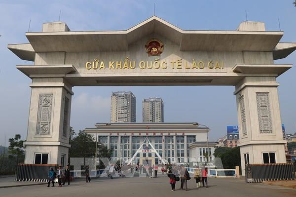 Thông qua nhiều Nghị quyết quan trọng về việc hợp nhất tỉnh và các xã trên địa bàn Lào Cai