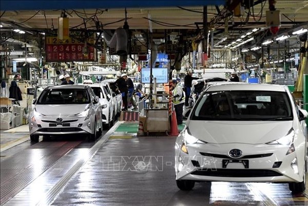 Sản lượng toàn cầu của Toyota lần đầu tiên tăng sau một năm
