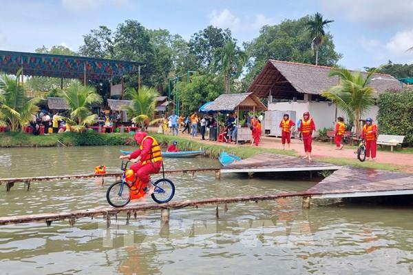 Bến Tre đa dạng hoạt động văn hóa đón du khách du Xuân