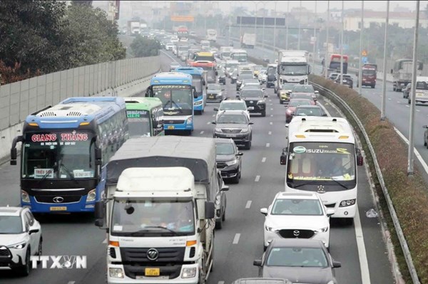 Thí điểm điều chỉnh giao thông trên đường Nguyễn Khang