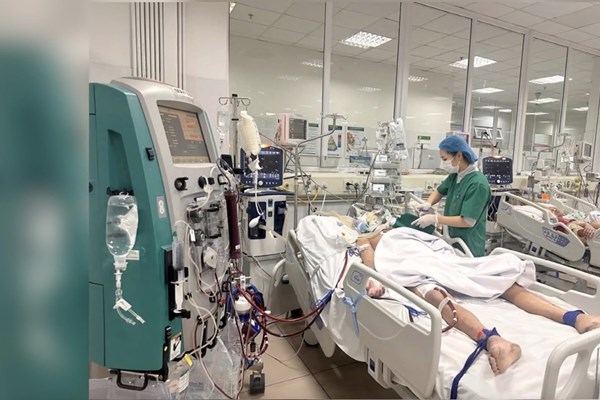 Nhiều người mắc cúm nhập viện trong tình trạng nguy kịch