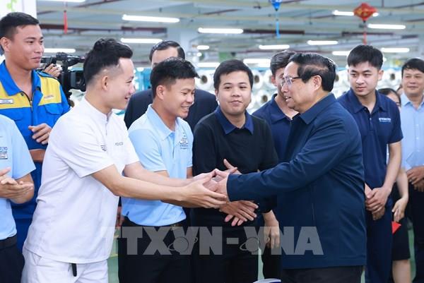 Thủ tướng: Doanh nghiệp Quảng Nam phải góp phần đắc lực cùng cả nước đạt mức tăng trưởng 8% trở lên