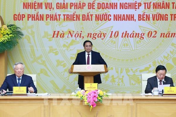 Thủ tướng chủ trì Hội nghị Thường trực Chính phủ với doanh nghiệp