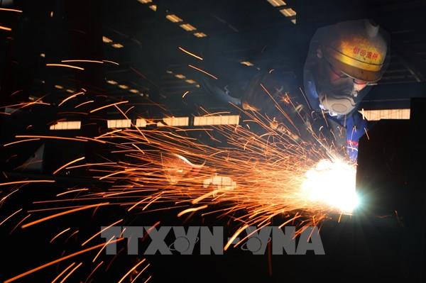 Các đối tác thương mại phản đối thuế thép và nhôm của Mỹ