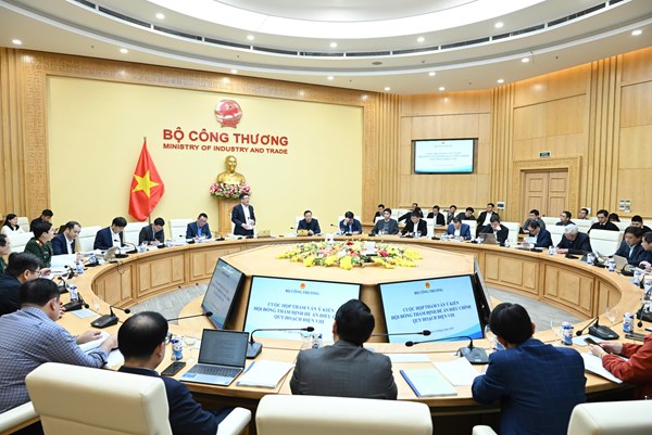 Sớm hoàn thiện thẩm định điều chỉnh Quy hoạch điện VIII trình Chính phủ