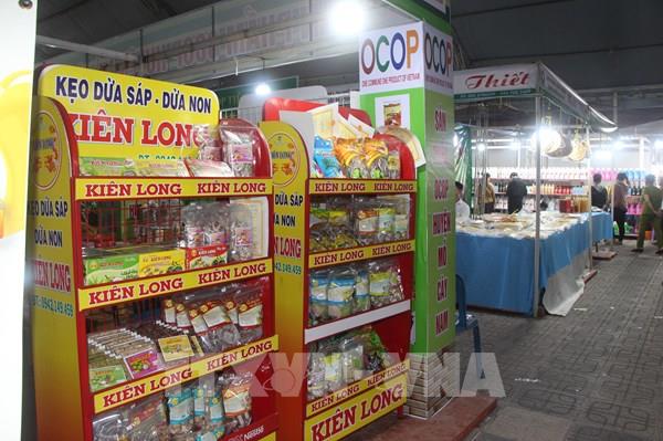 Bến Tre ưu tiên ứng dụng thương mại điện tử cho sản phẩm OCOP