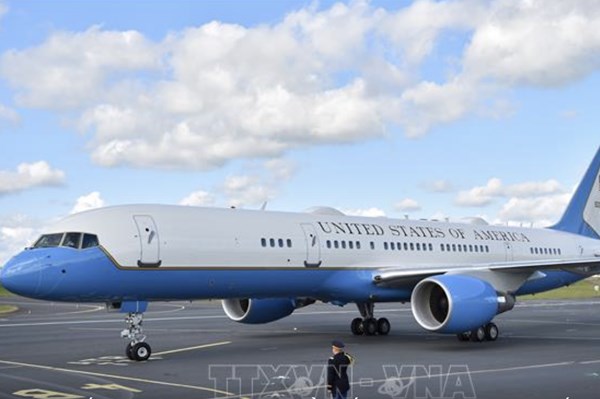 Vì sao chương trình chế tạo chuyên cơ Air Force One cho Tổng thống Mỹ bị trì hoãn?