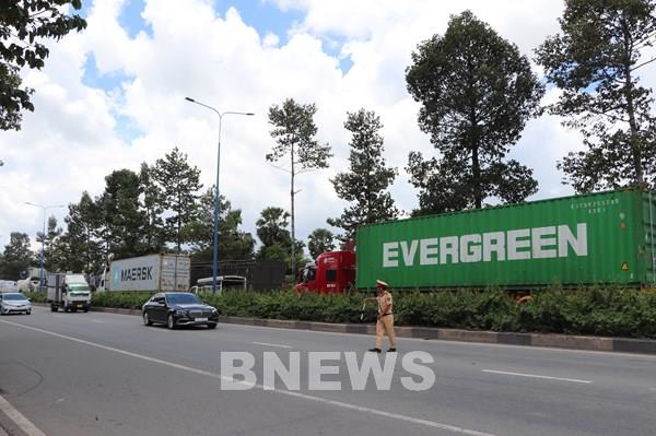 Bình Dương vận động người dân cung cấp thông tin vi phạm ATGT qua Zalo