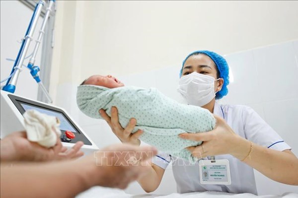 Không kỷ luật đảng viên sinh con thứ 3: Hướng dẫn mới từ Ủy ban Kiểm tra Trung ương