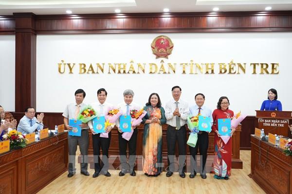 Sau tinh gọn bộ máy, Bến Tre giảm 5 cơ quan chuyên môn