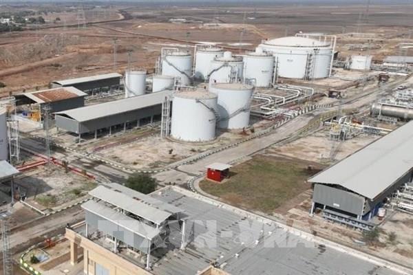 Giá dầu thế giới đảo chiều khi lo ngại về nguồn cung hạ nhiệt