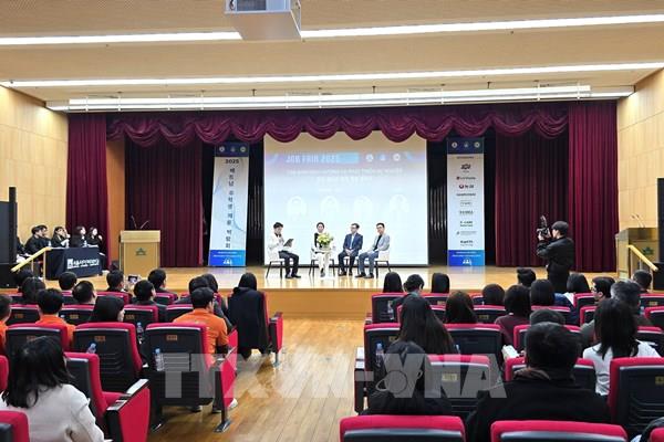 Ngày hội tuyển dụng sinh viên Việt Nam tại Hàn Quốc