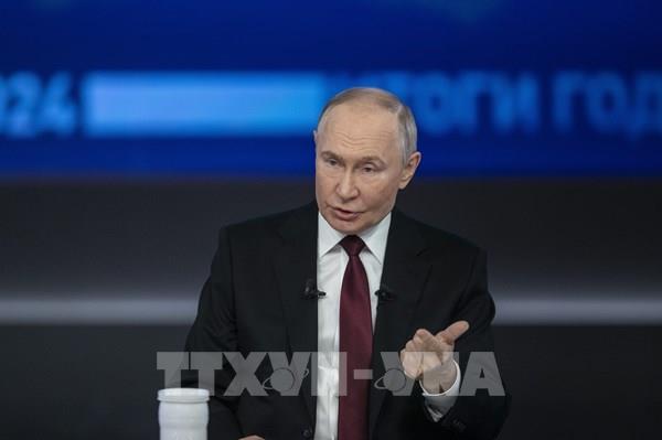 Tổng thống Nga V.Putin tuyên bố tăng cường năng lực quân sự