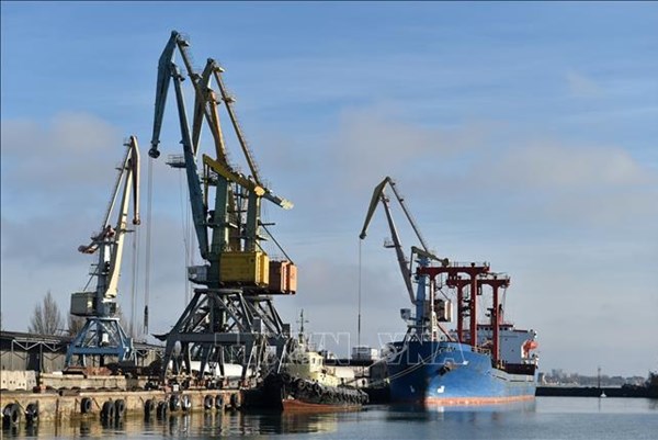 EU gia hạn miễn trừ biện pháp tự vệ đối với sắt thép nhập khẩu từ Ukraine