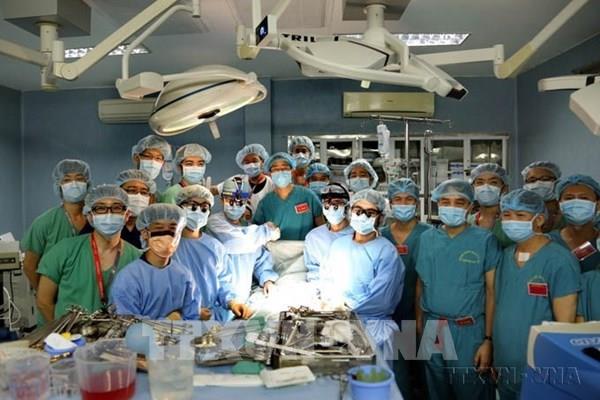 Lời chúc hay, ý nghĩa nhân ngày Thầy thuốc Việt Nam 27/2: Gửi gắm tình cảm, tri ân đến các thầy thuốc