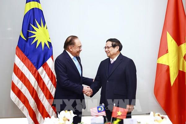 Thủ tướng Phạm Minh Chính ăn sáng làm việc với Thủ tướng Malaysia Anwar Ibrahim
