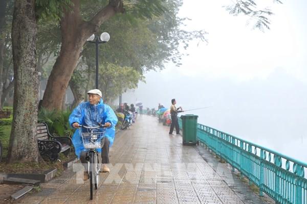 Hà Nội đề phòng mưa rào và dông lốc, mưa đá xuất hiện trong 3 giờ tới