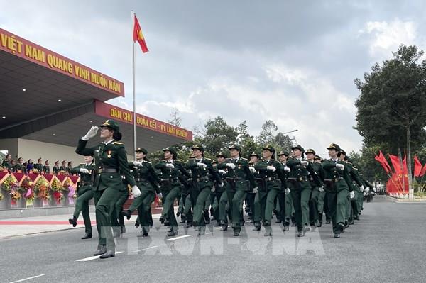 Quy định về hạn tuổi của sĩ quan giữ chức vụ chỉ huy, quản lý