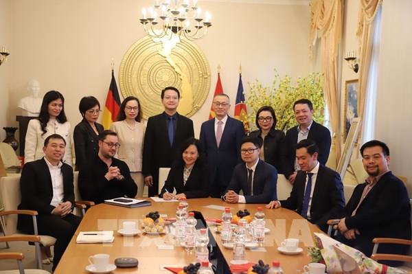 Hội doanh nghiệp trẻ Việt Nam tại châu Âu với khát vọng liên kết sức mạnh