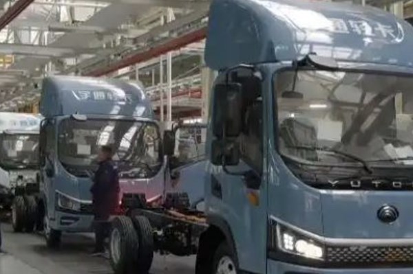 Nhu cầu xe tải nhẹ năng lượng mới "lên ngôi" tại Trung Quốc