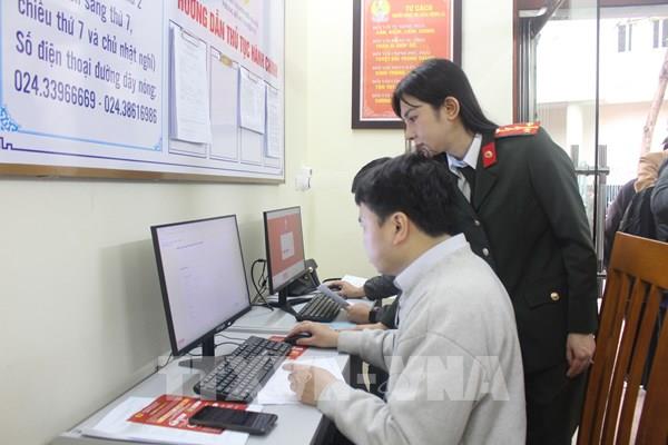 Hà Nội: Chuyển đổi số toàn diện, giảm tối đa hồ sơ giấy