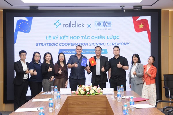 Sắp có nền tảng đặt vé tàu trực tuyến cho khách du lịch