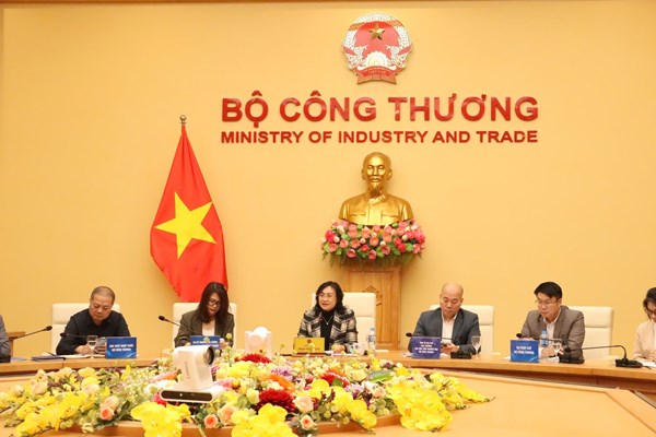 Doanh nghiệp xuất khẩu điều chỉnh kịp thời trước diễn biến nhanh của thị trường  