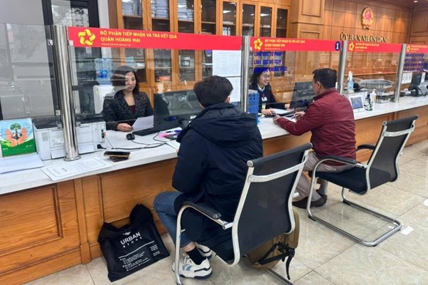 Người dân Thủ đô chỉ cần đến một điểm để làm thủ tục hành chính