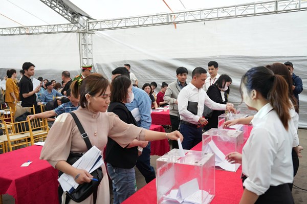 Đấu giá đất ở Khoái Châu (Hưng Yên): Mức trúng giá cao nhất 158 triệu đồng/m2