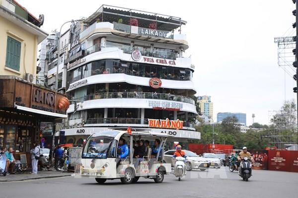 Tòa nhà Hàm cá mập Hà Nội và những điều chưa biết