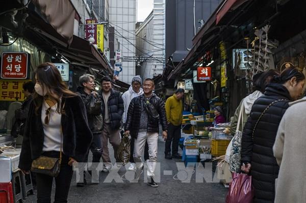 Giới trẻ Hàn Quốc chật vật vay tiền do lãi suất cao