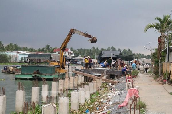 Tiền Giang đầu tư trên 30 tỷ đồng khắc phục sạt lở vàm sông Cái Bè