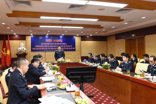 Ngành hải quan thu ngân sách từ xuất nhập khẩu hơn 61 nghìn tỷ đồng