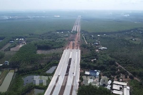 Bình Phước đồng thuận mở đường lớn