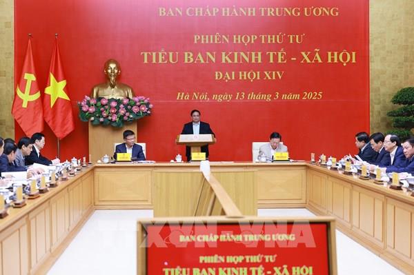 Thủ tướng Phạm Minh Chính chủ trì Phiên họp của Tiểu Ban Kinh tế-Xã hội Đại hội XIV của Đảng
