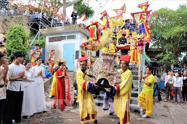 Độc đáo Lễ hội Vía Bà Chúa Xứ núi Sam