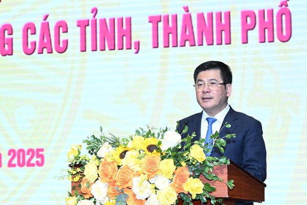 Bộ trưởng Nguyễn Hồng Diên: Quản lý thị trường cần thích ứng nhanh phương án làm việc mới