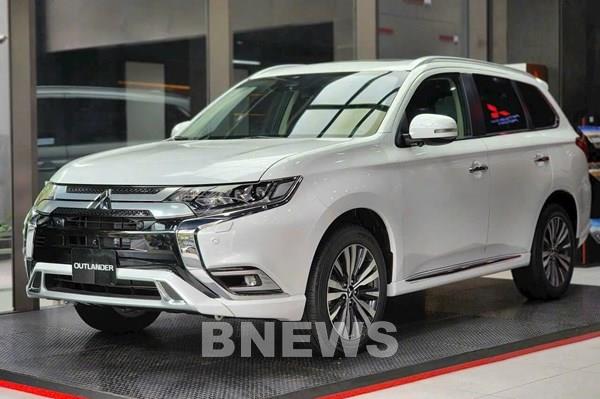 Top 10 mẫu xe bán chậm nhất Việt Nam tháng 10/2025: Vì sao xe Nhật chiếm đa số?