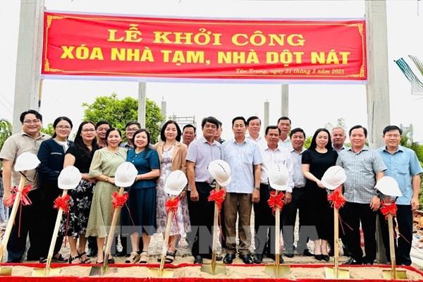 Bình Dương chung tay cùng Cà Mau xóa nhà tạm, nhà dột nát