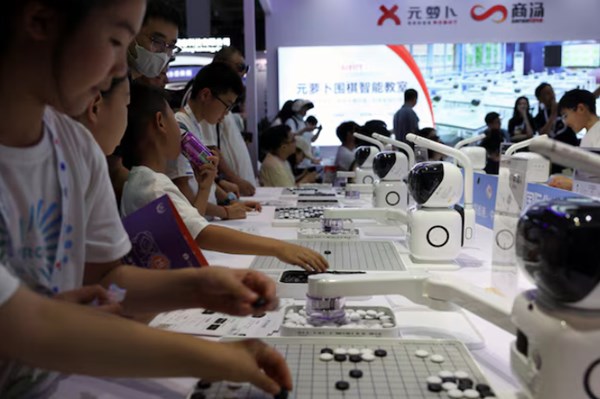 Nền kinh tế số của Trung Quốc tiếp tục tăng trưởng mạnh