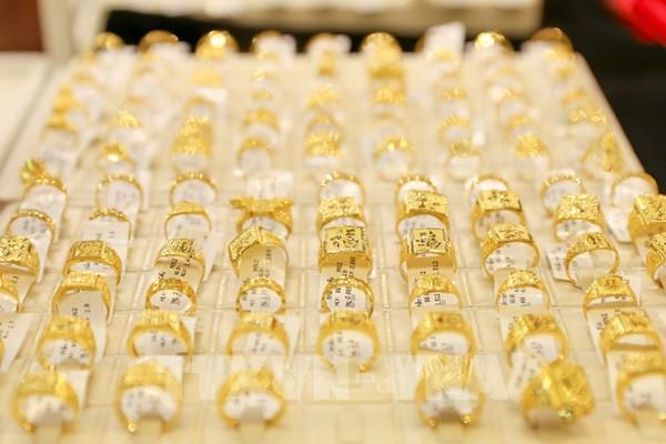 Giá vàng trong nước sáng 22/3 tiếp đà giảm nhẹ