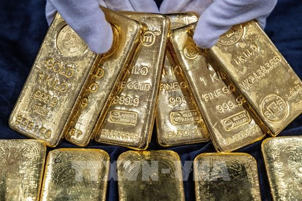 Phiên 26/3, giá vàng tăng nhẹ do lo ngại lạm phát và tăng trưởng chậm